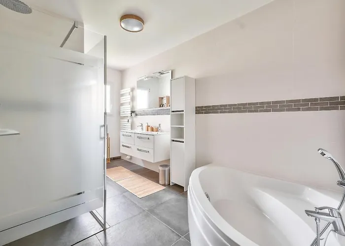 à 250m De La - Belle Maison Pour 6 *